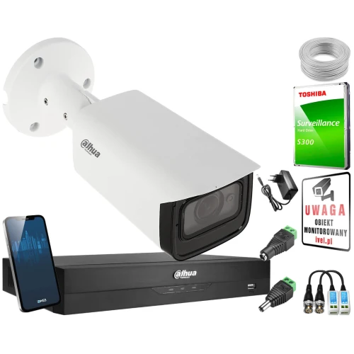 Zestaw monitoringu składający się z kamery Dahua, rejestratora, dysku twardego Toshiba, przewodów oraz akcesoriów montażowych. Na zdjęciu widoczna jest również naklejka ostrzegawcza dotycząca monitoringu.